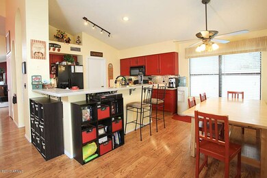 05 Kitchen and Dining Room