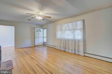 27039 Three Notch Rd, Mechanicsville, MD 20659 - photo 6