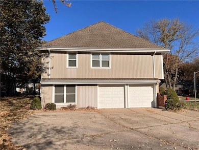 308 SE Richardson Place, Lees Summit, MO 64063 - photo 5