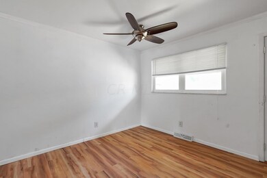 1242 Saling Dr, Columbus, OH 43229 - photo 6