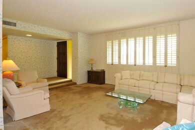Living Rm 2