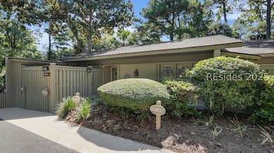 11 Lighthouse Rd unit 25, Hilton Head Island, SC 29928 - photo 2