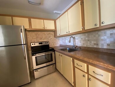 188 Windsor I, West Palm Beach, FL 33417 - photo 2