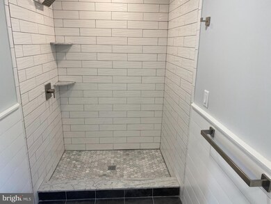 36 Conarroe St, Philadelphia, PA 19127 - photo 6