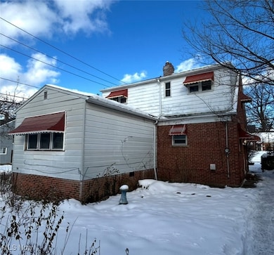 21202 Hillgrove Ave, Maple Heights, OH 44137 - photo 6