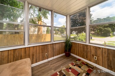 1901 Giddings Ave--3