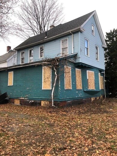 71 Wilbraham Ave, Springfield, MA 01109 - photo 3