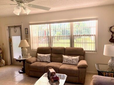 72 Windsor D, West Palm Beach, FL 33417 - photo 5