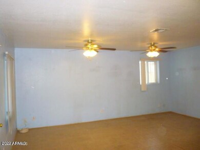 1515LIVINGROOM