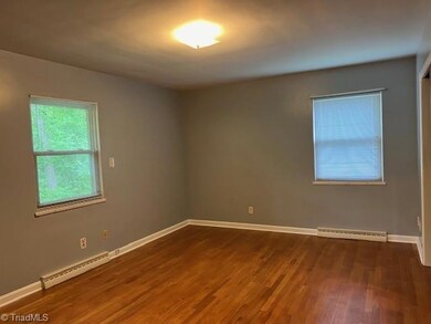 409 Gilmer Cir, Reidsville, NC 27320 - photo 7