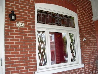 532 N 4th St, Allentown, PA 18102 - photo 2