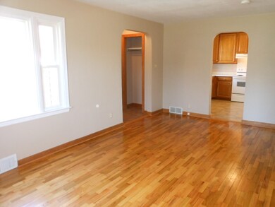 1401 Elreno St, Elkhart, IN 46516 - photo 3