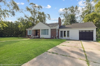 16975 W 14 Mile Rd, Beverly Hills, MI 48025 - photo 3