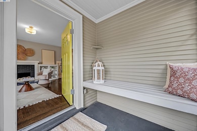 2230 Sacramento St, Berkeley, CA 94702 - photo 3