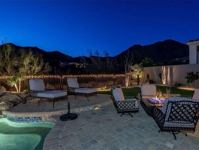 042_Fire Pit - Mountain View