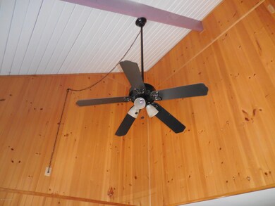 1115 Country Place Dr, Tobyhanna, PA 18466 - photo 7