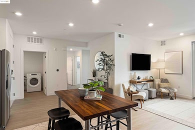 SoMi unit 314, Hayward, CA 94544 - photo 5