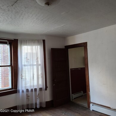 135 Firehouse Rd, Pocono Pines, PA 18350 - photo 6