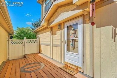 Private beautiful composite deck between detached 