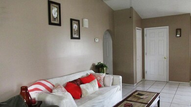Family room 1
