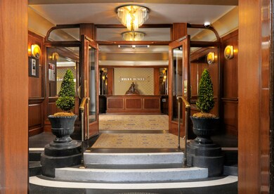 Lobby1