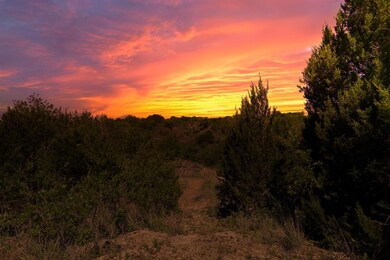 2112 Eagles Ridge Dr, Weatherford, TX 76087 - photo 2