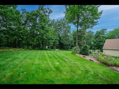 20 Paradise Lake Rd, Monson, MA 01057 - photo 5