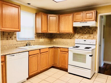 1519 Engle Dr, Macon, GA 31211 - photo 2