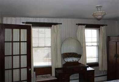 8 Quinlan St, Milford, MA 01757 - photo 7