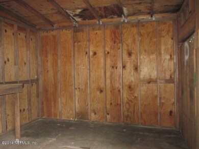 1252 Orton St, Jacksonville, FL 32205 - photo 4