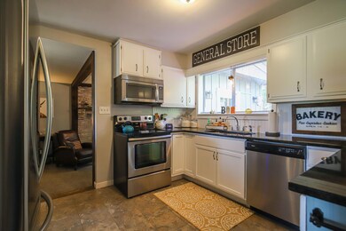 162 Spruce Swamp Rd Buxton - 17