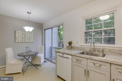 14036 Chestnut Ct, Laurel, MD 20707 - photo 3