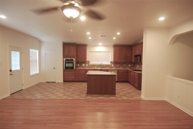 3130 Legends Creek Dr, Spring, TX 77386 - photo 4