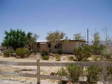 63757 Giant Rock Rd, Joshua Tree, CA 92252 - photo 7
