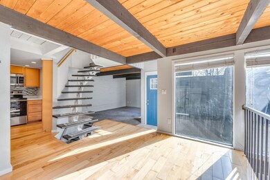 Foyer 3