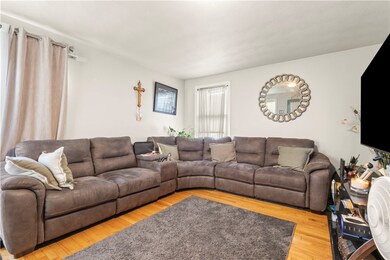 120 Hawkins St, Providence, RI 02908 - photo 4