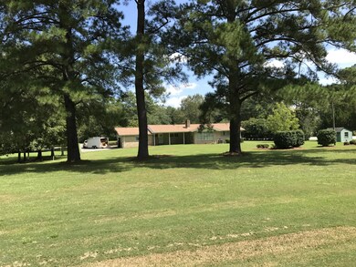 418 Country Club Dr, Jacksonville, NC 28546 - photo 5