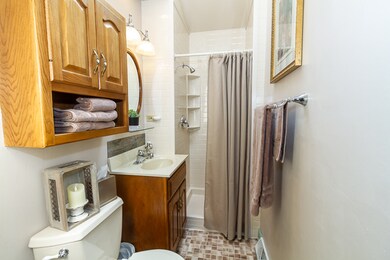 1513 Bristol Ave, Westchester, IL 60154 - photo 5