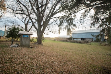 7029 W Penn Corner Rd, Polo, IL 61064 - photo 5