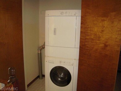 2246 Mapleton St NE unit 112, Grand Rapids, MI 49505 - photo 5