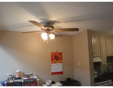 204 Tall Oaks Dr unit H, South Weymouth, MA 02190 - photo 5