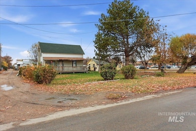 217 3rd St, Wilder, ID 83676 - photo 2