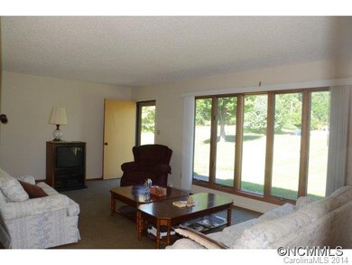 31 Sunset Dr, Asheville, NC 28806 - photo 5