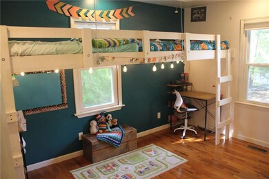 804 NW B St, Bentonville, AR 72712 - photo 5