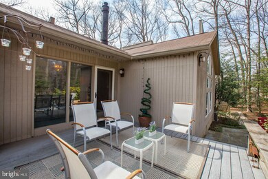 2472 Freetown Dr, Reston, VA 20191 - photo 7