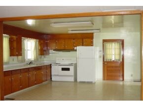 901 Ridgefield Dr, Johnson City, TN 37601 - photo 2