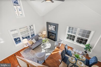 11201 Wortham Crest Cir, Manassas, VA 20109 - photo 5