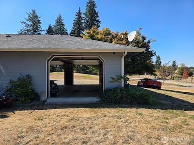 14425 130th Ln SE, Yelm, WA 98597 - photo 5