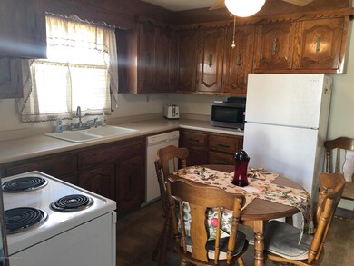 1008 Baker St, Taylor, PA 18517 - photo 6