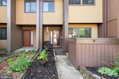 1821 Old Post Terrace, Woodbridge, VA 22191 - photo 2